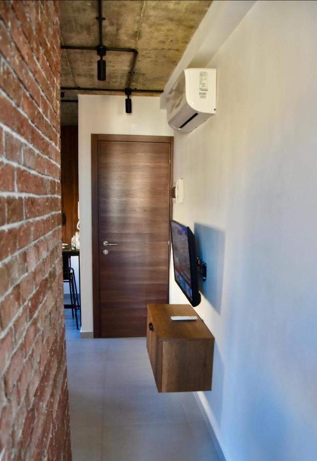 Chic Penthouse Industrial-Style Apartment Mosta Exterior foto