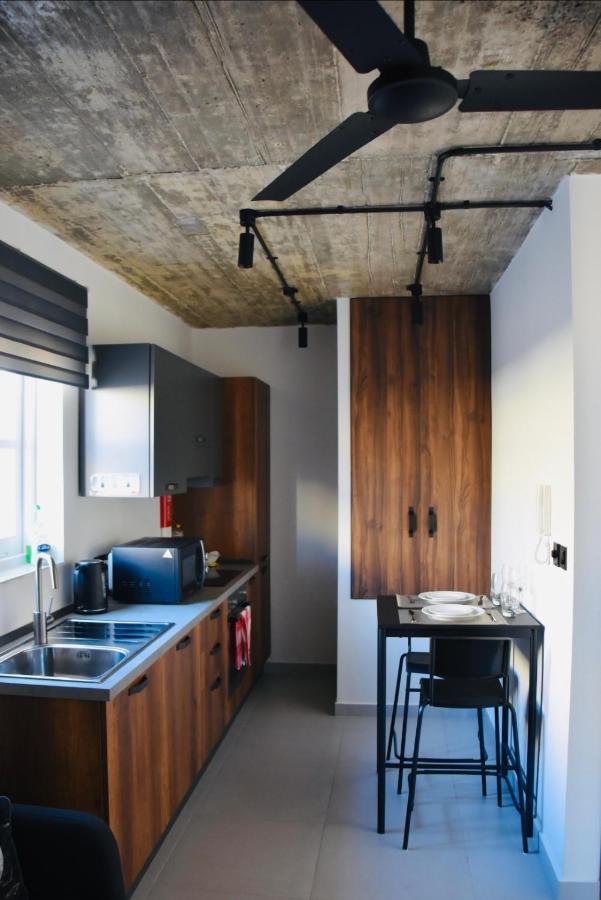 Chic Penthouse Industrial-Style Apartment Mosta Exterior foto
